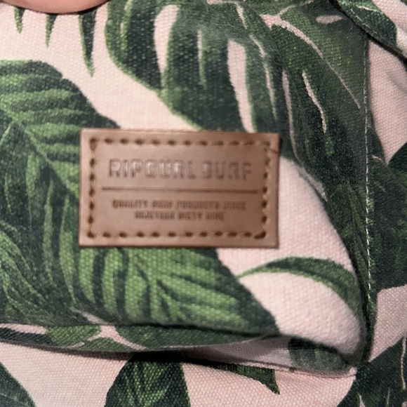 Ripcurl Backpack - Picture 4 of 4